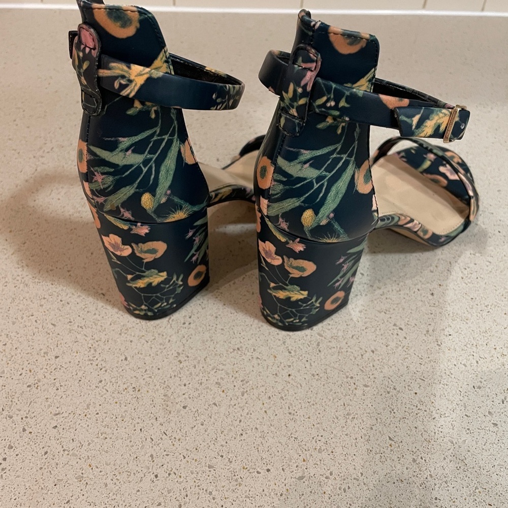 Vince Camuto Floral Heels - Picture 2 of 16